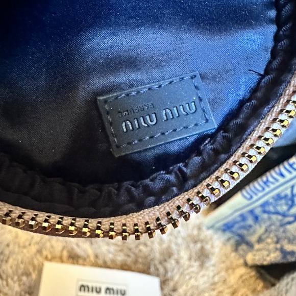 Miu Miu pouch - Picture 3 of 7